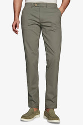Pantaloni chino verdi-Dan John