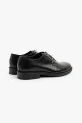 Classic black derby shoe