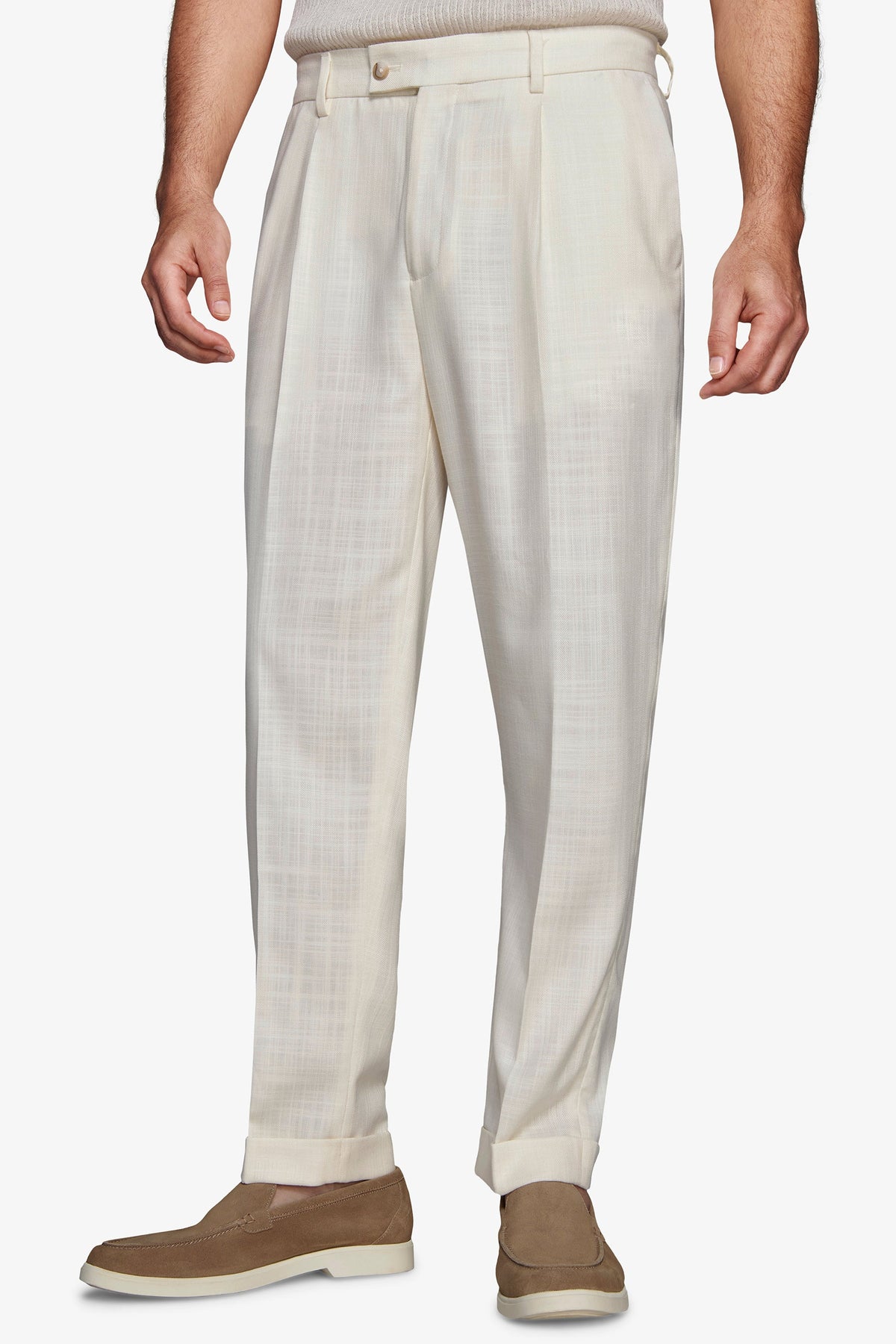 Linen blend trousers with butter pleats