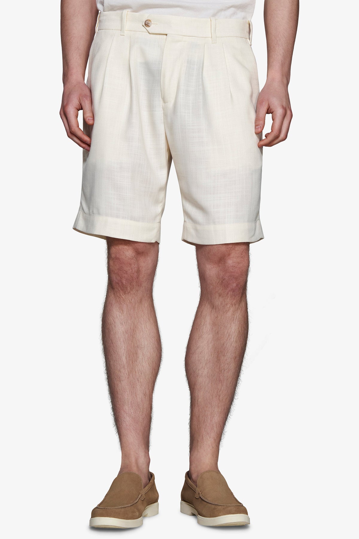 Linen blend Bermuda shorts with butter pleats