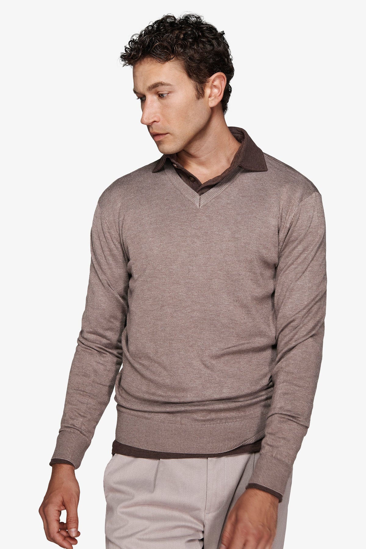 Maglia scollo a V tortora-Dan John