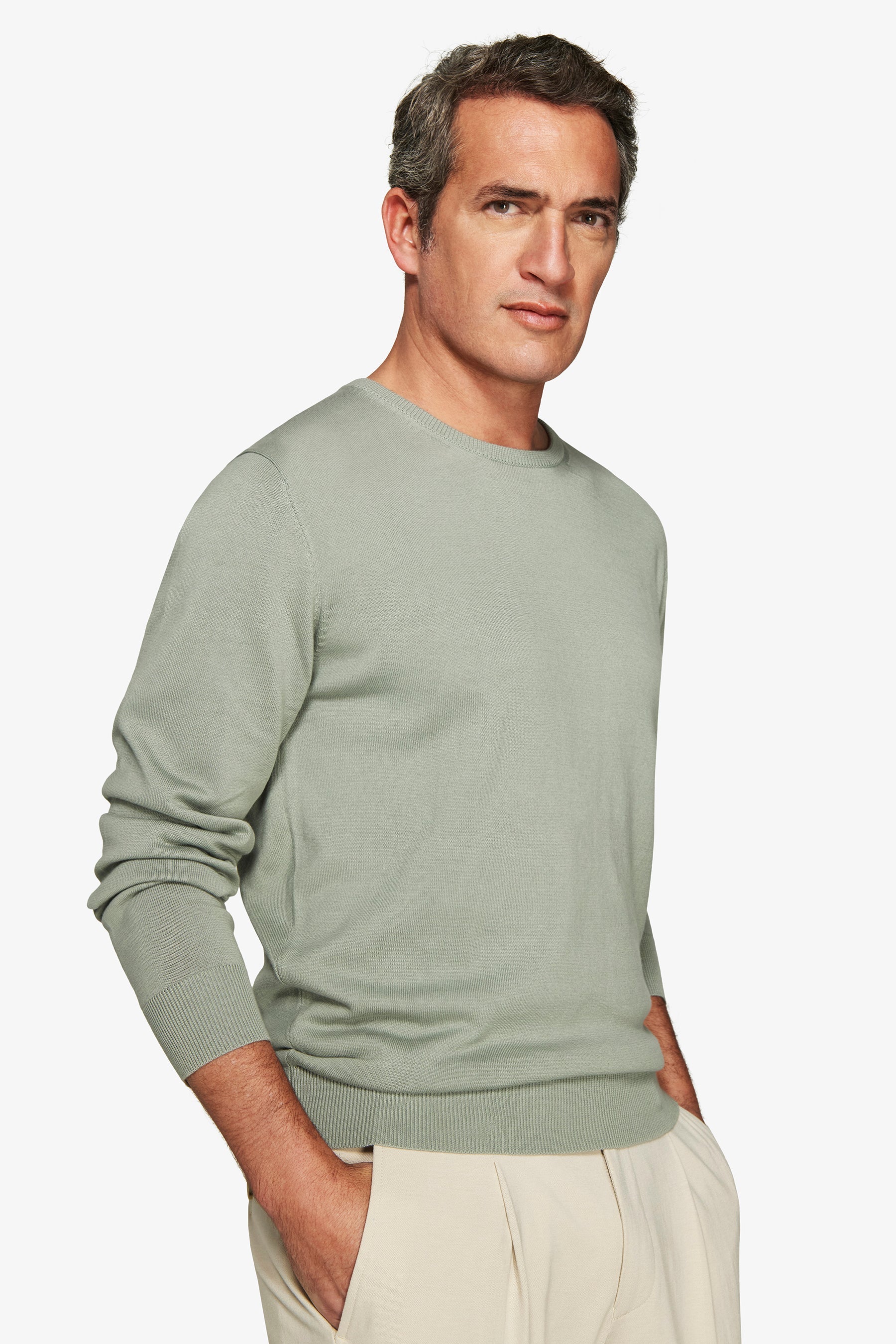 Maglia girocollo basic in cotone verde chiaro-Dan John
