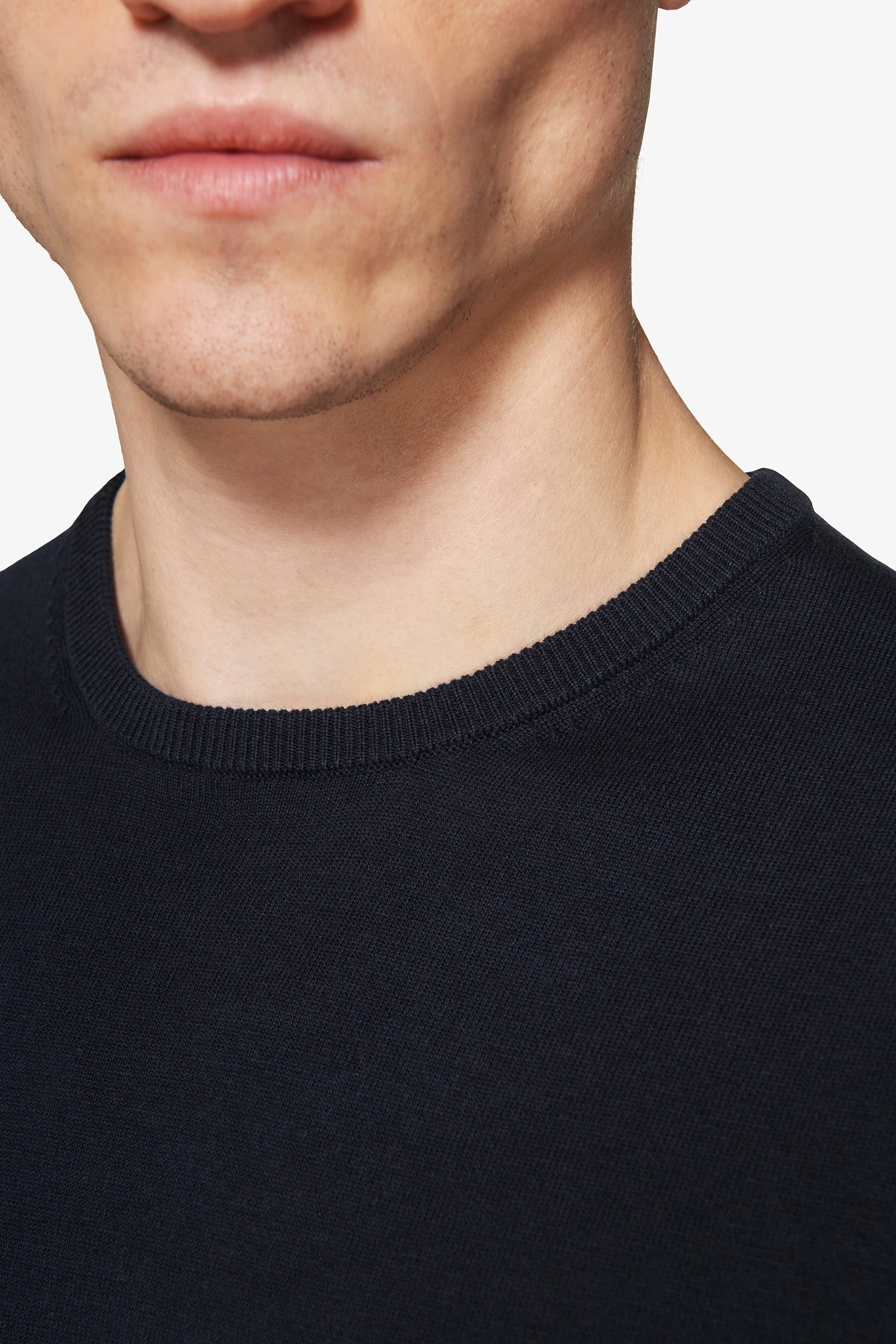T-shirt in maglia basic in cotone blu-Dan John