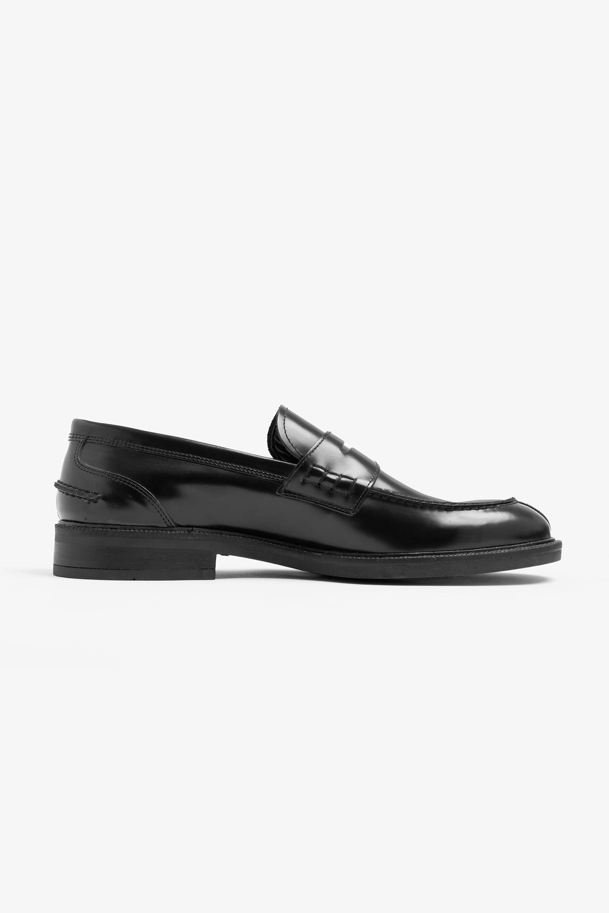 Black college moccasin