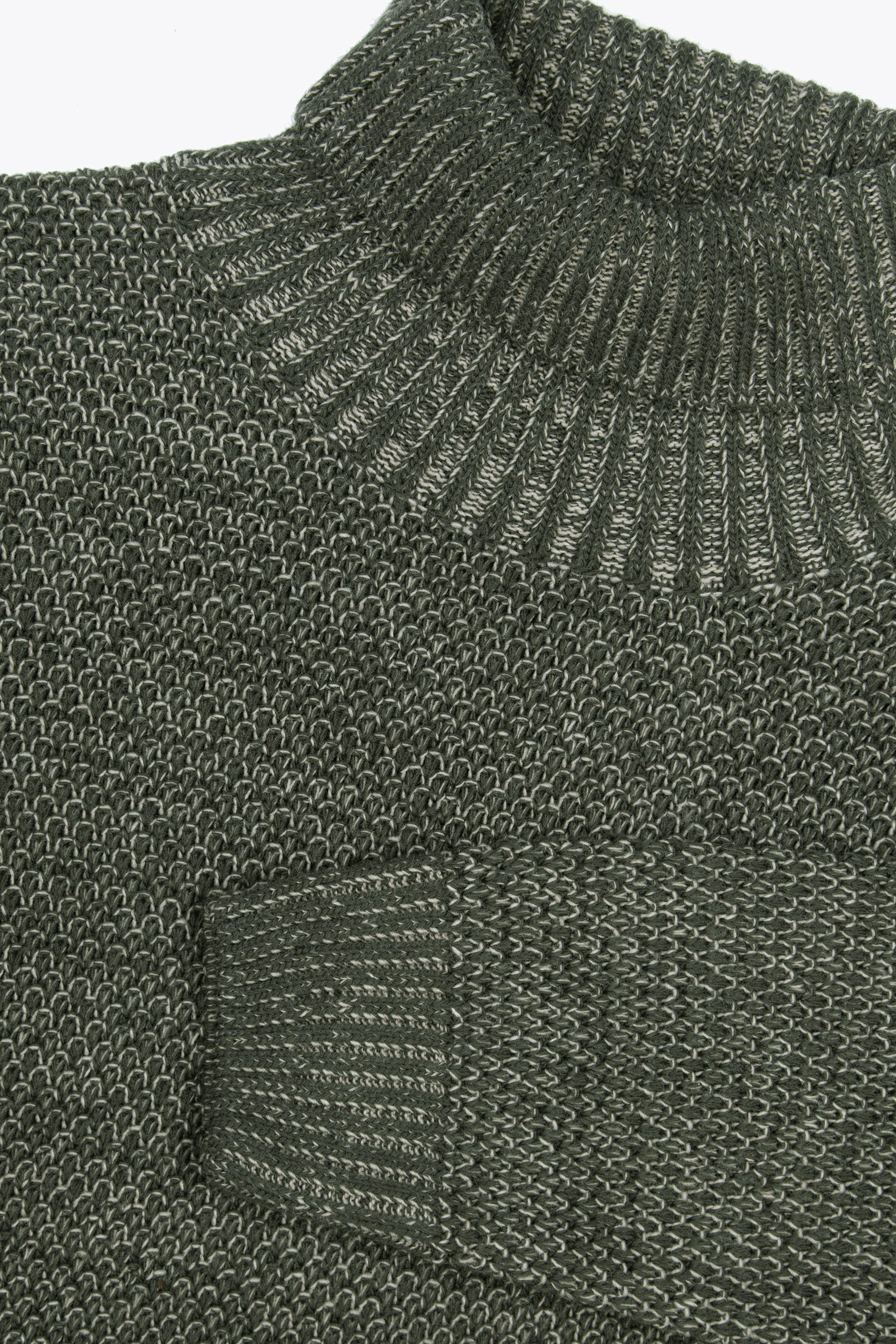 Maglia dolcevita armaturata bicolore verde-Dan John