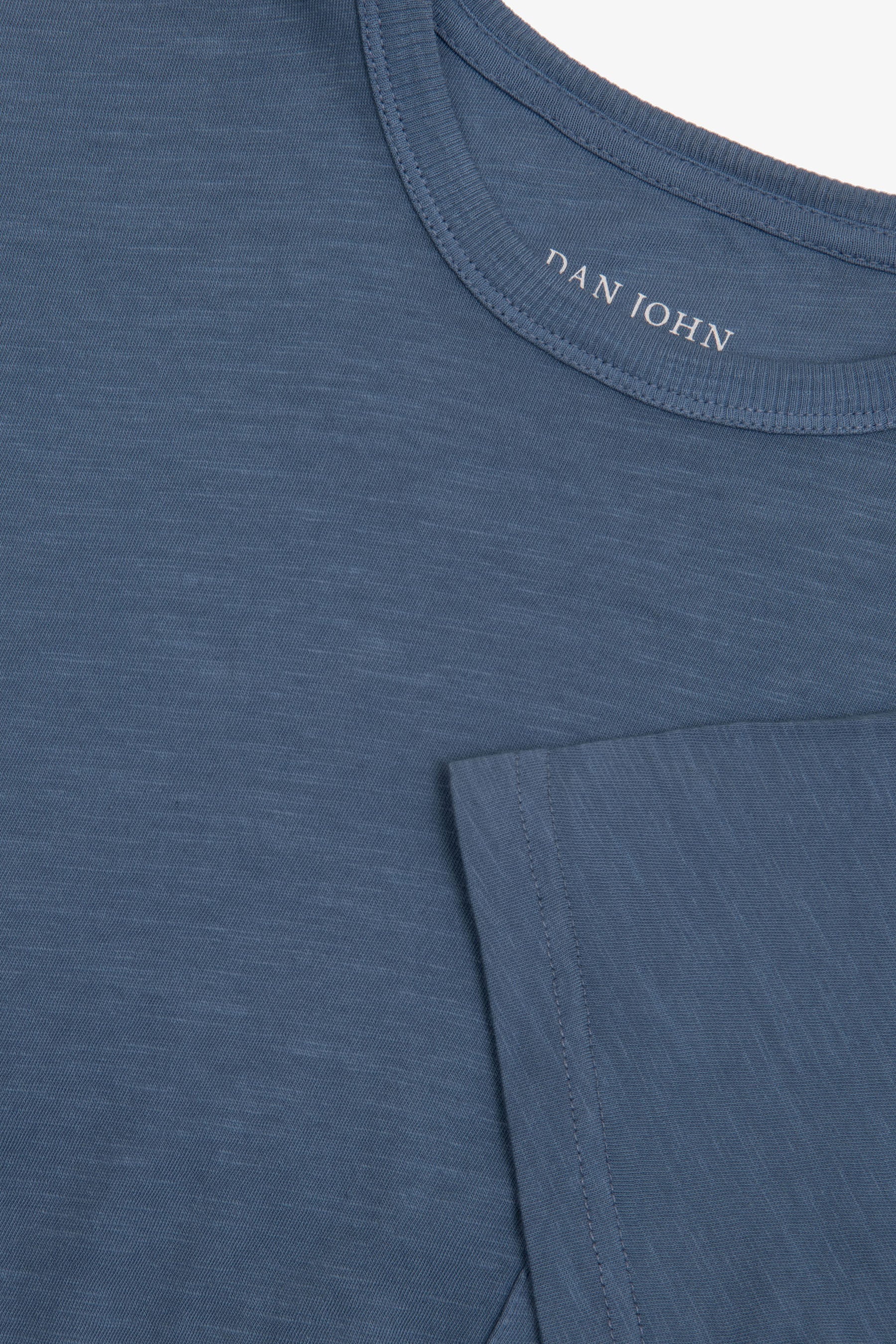 T-shirt girocollo con taschino avion-Dan John