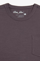 T-shirt girocollo con taschino melanzana-Dan John