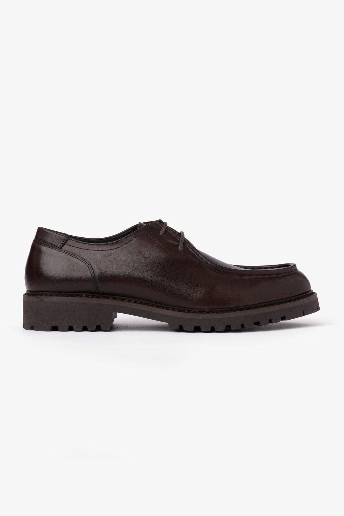 Engineer shoe in dark brown leather