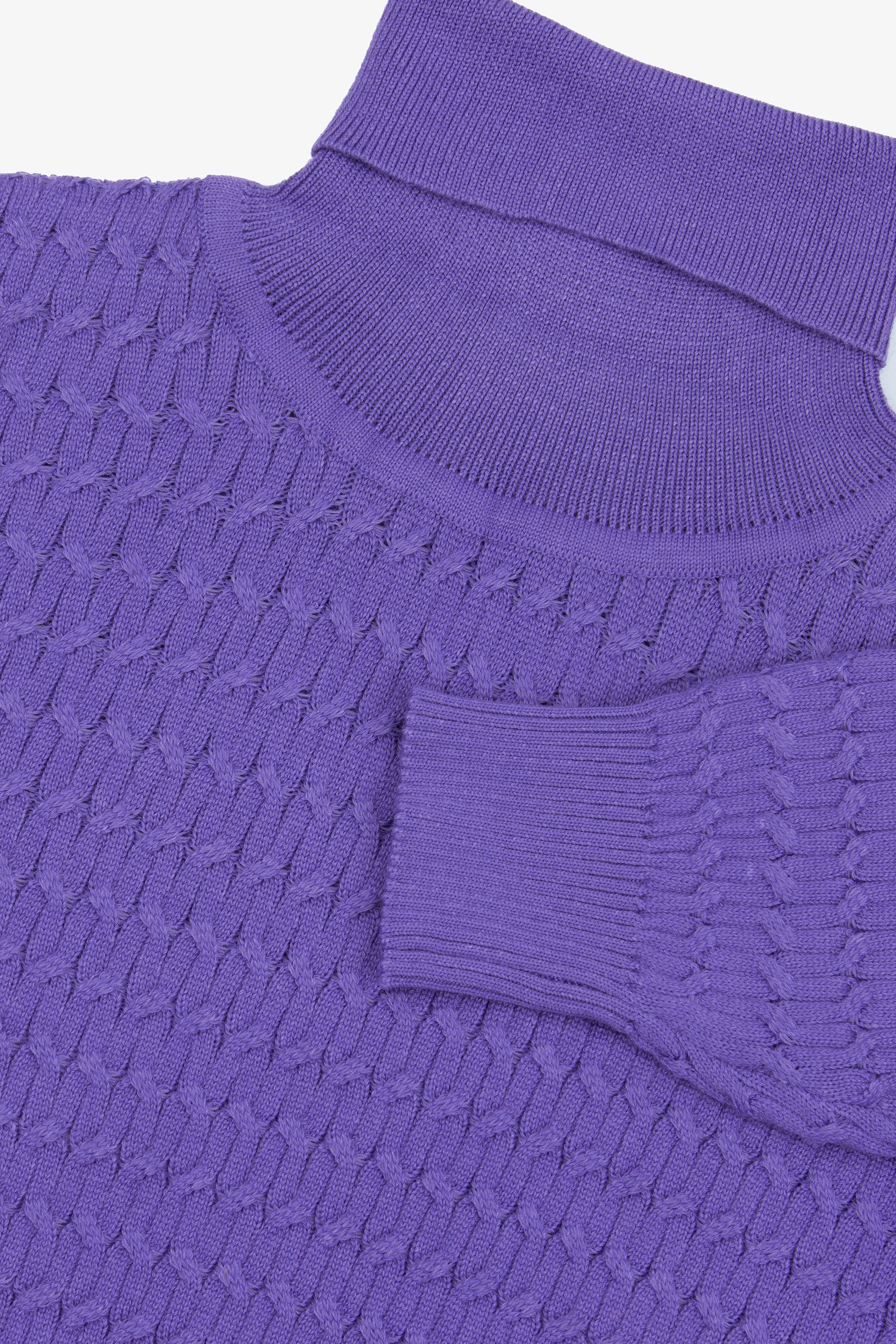 Maglia dolcevita a treccina viola-Dan John